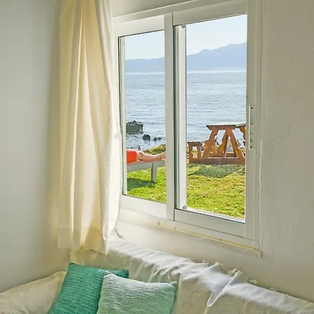 Seaside House In Ravdouha
