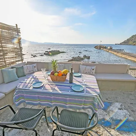 Seaside House In Ravdouha